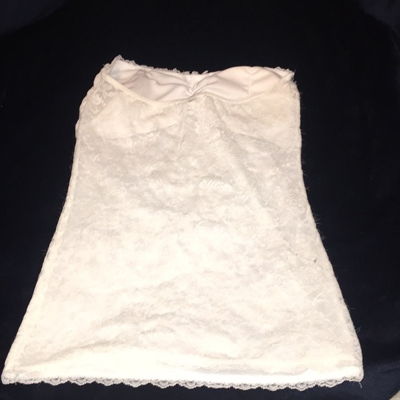 white lace tube top - Picture 3 of 5